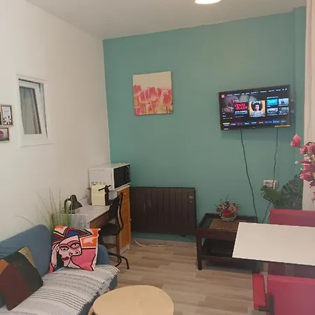 Cosy Arena Porte De La Chapelle * Paris